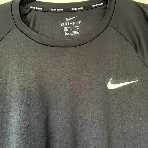 Top - Picture 2 of 3